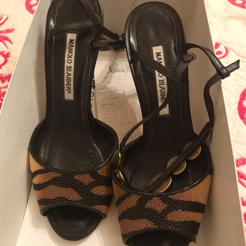 Leopard manolo blahnik shoes